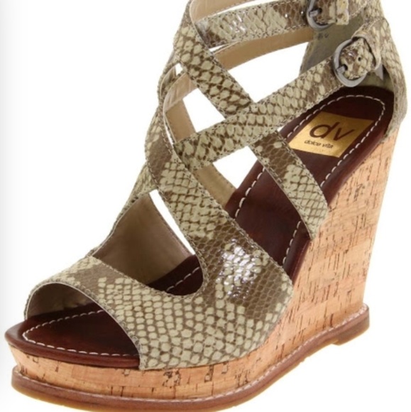 DV dolce vita wedge sandal - Picture 1 of 4